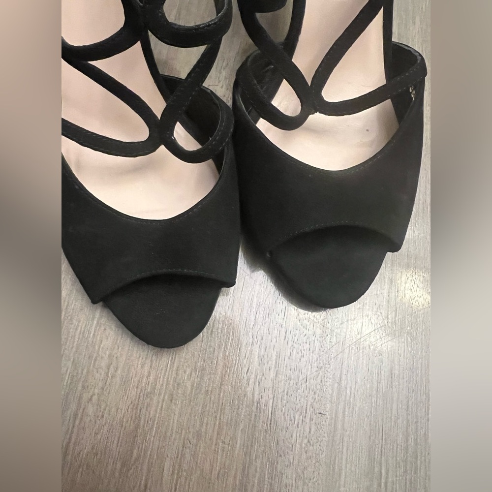 LK Bennett Heels - Picture 4 of 8